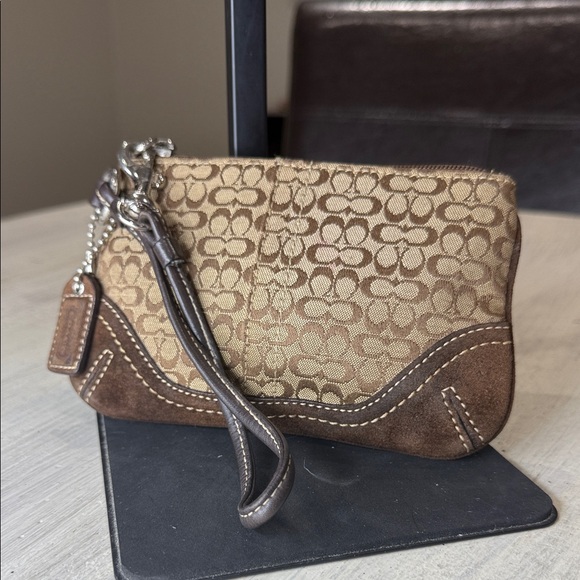 Vintage Coach SoHo Mini C Tan and Brown Signature Wristlet